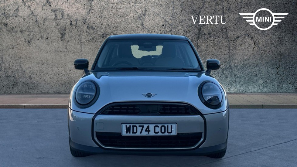 MINI Cooper 1.5 C Classic 5dr Auto Petrol Hatchback - Image 16