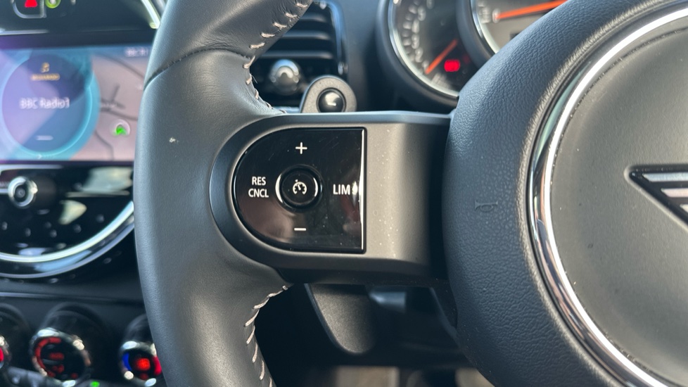 MINI Hatchback 2.0 Cooper S Exclusive Premium 5dr Auto Petrol Hatchback - Image 17