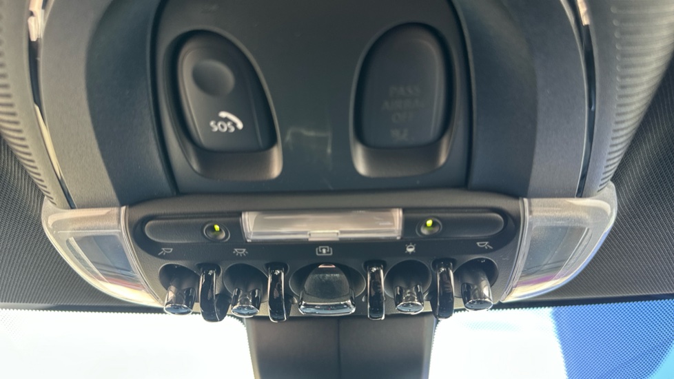 MINI Hatchback 2.0 Cooper S Exclusive Premium 5dr Auto Petrol Hatchback - Image 38