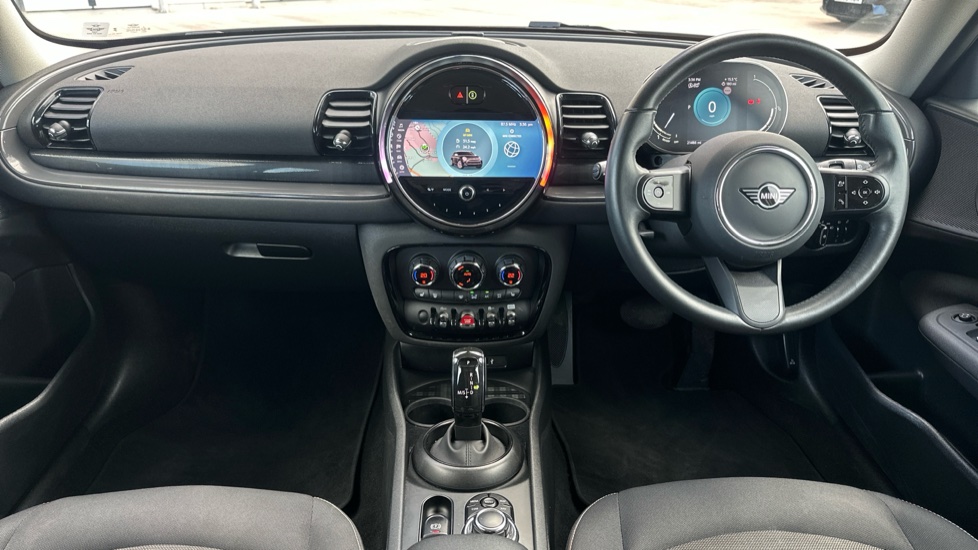 MINI Clubman 1.5 Cooper Classic 6dr Auto Petrol Estate - Image 4