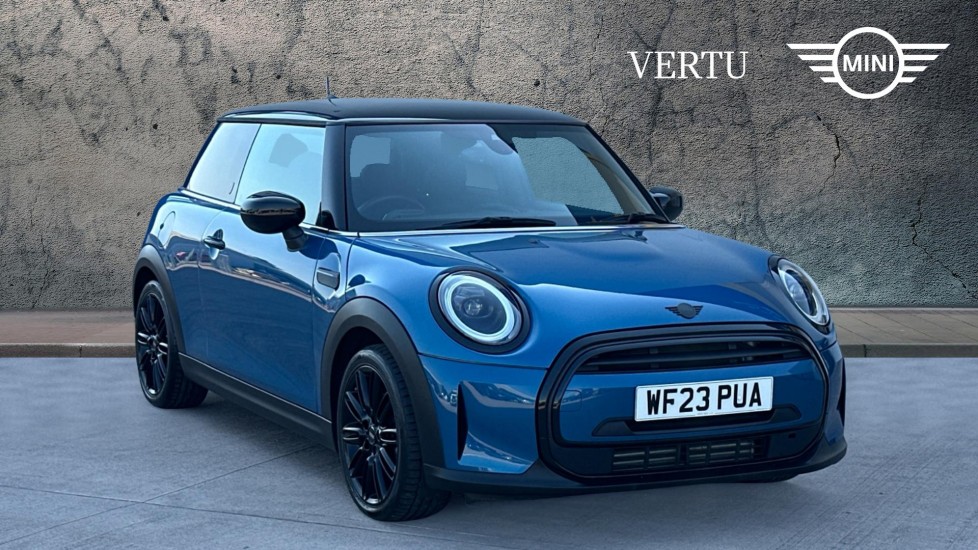 MINI Hatchback 1.5 Cooper Exclusive 3dr Auto Petrol Hatchback - Image 1