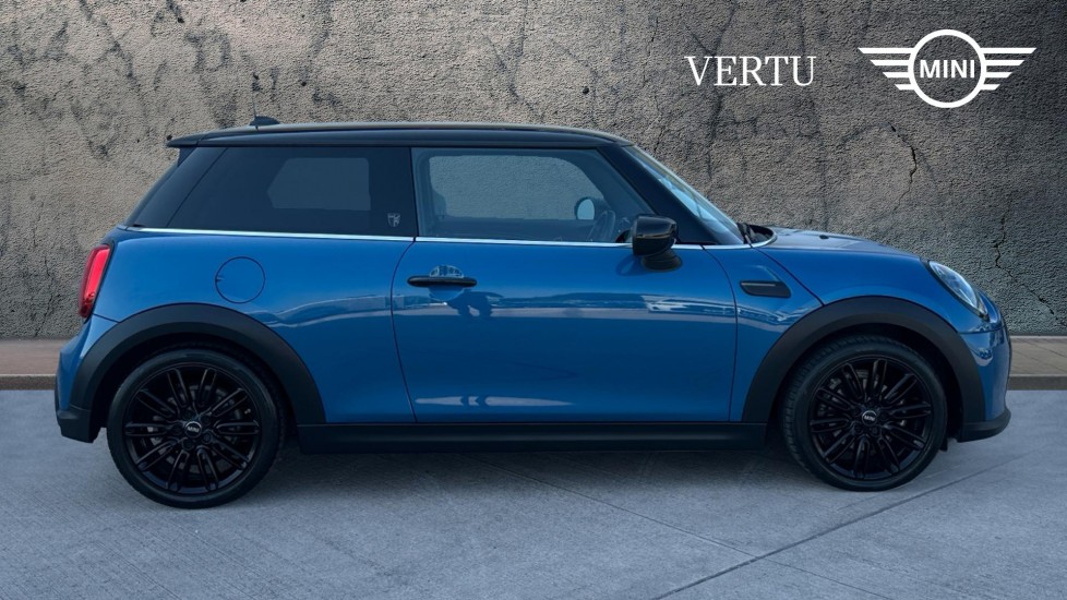MINI Hatchback 1.5 Cooper Exclusive 3dr Auto Petrol Hatchback - Image 3