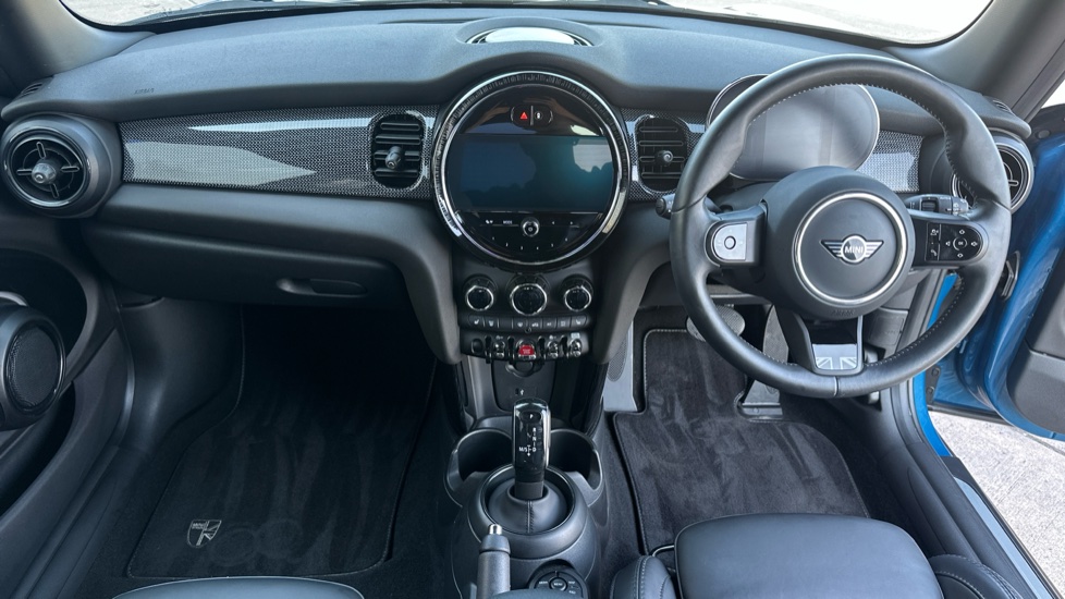 MINI Hatchback 1.5 Cooper Exclusive 3dr Auto Petrol Hatchback - Image 4