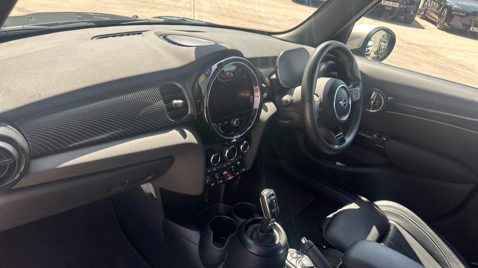 MINI Hatchback 1.5 Cooper Resolute Edition Premium Plus 5dr Auto Petrol Hatchback - Image 7