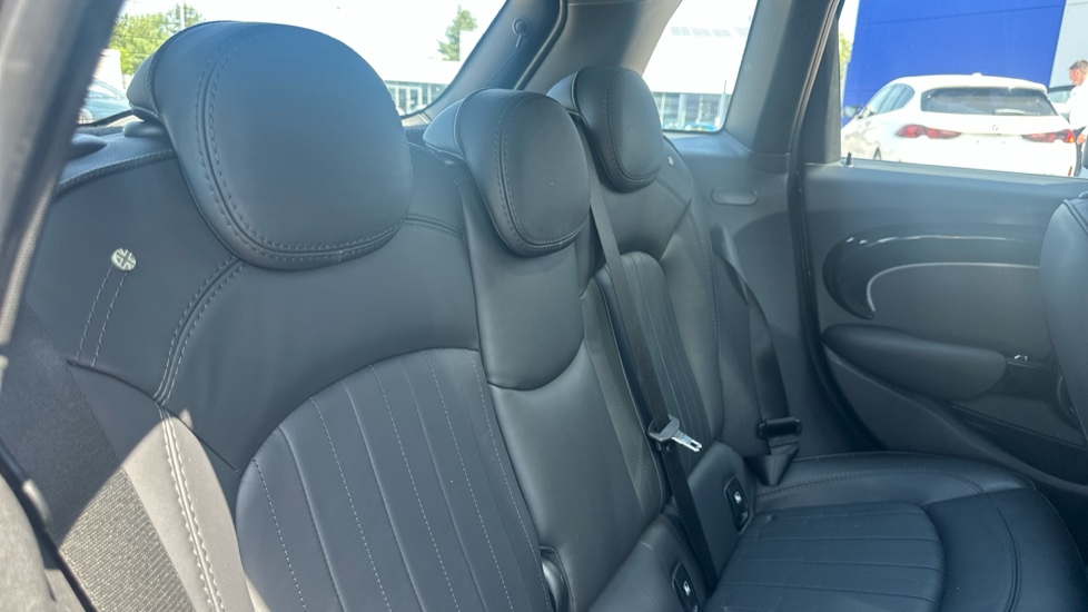 MINI Hatchback 1.5 Cooper Resolute Edition Premium Plus 5dr Auto Petrol Hatchback - Image 12