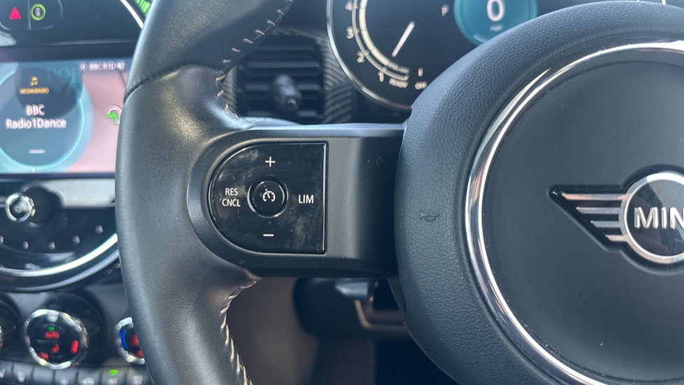 MINI Hatchback 1.5 Cooper Resolute Edition Premium Plus 5dr Auto Petrol Hatchback - Image 17