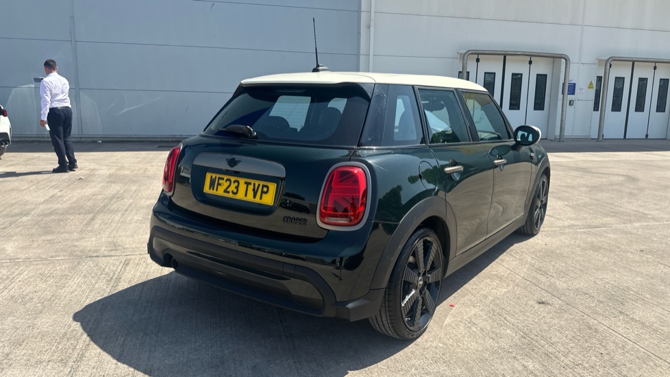 MINI Hatchback 1.5 Cooper Resolute Edition Premium Plus 5dr Auto Petrol Hatchback - Image 24