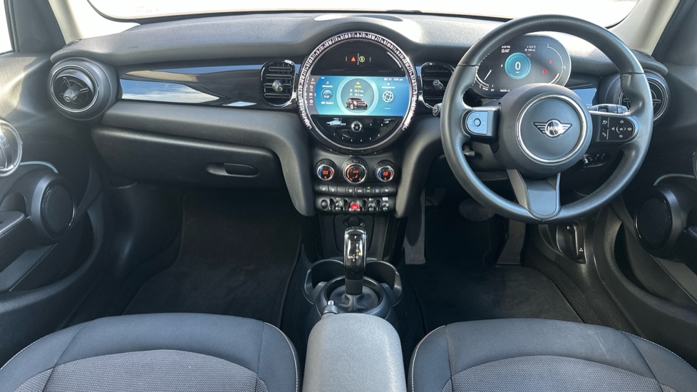 MINI Hatchback 1.5 Cooper Classic Premium 5dr Auto Petrol Hatchback - Image 4