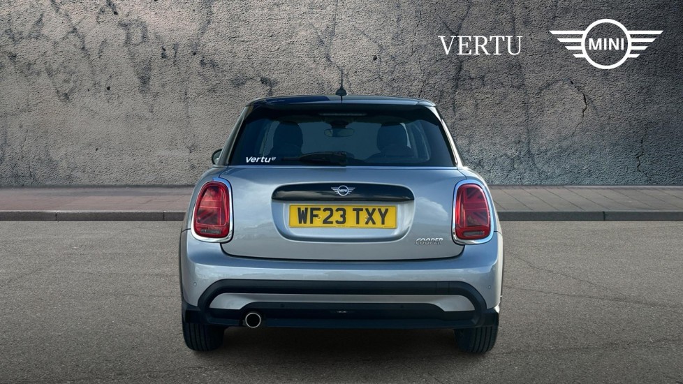 MINI Hatchback 1.5 Cooper Classic Premium 5dr Auto Petrol Hatchback - Image 15