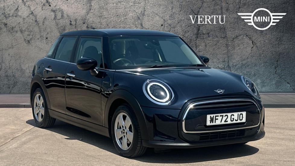 MINI Hatchback 1.5 Cooper Classic 5dr Auto Petrol Hatchback - Image 1