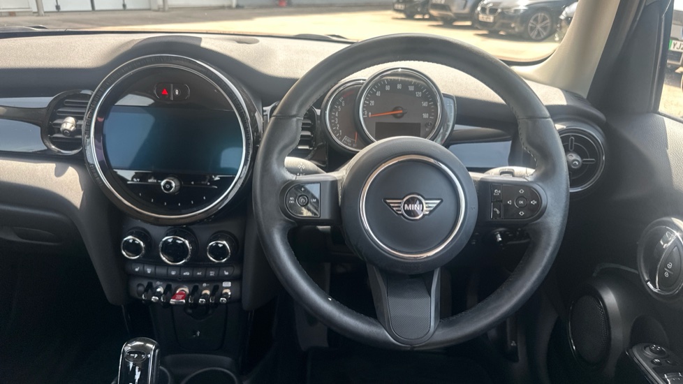 MINI Hatchback 1.5 Cooper Classic 5dr Auto Petrol Hatchback - Image 5
