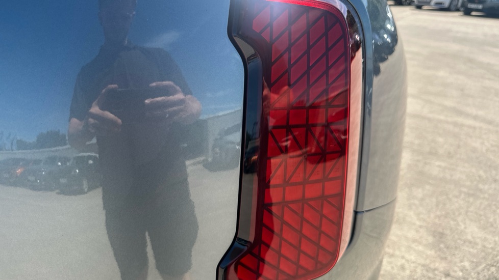 MINI Countryman 2.0 S Sport ALL4 [Level 2] 5dr Auto Petrol Hatchback - Image 22