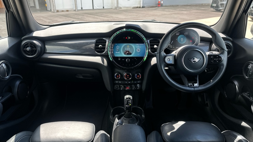 MINI Hatchback 1.5 Cooper Exclusive 5dr Auto Petrol Hatchback - Image 4