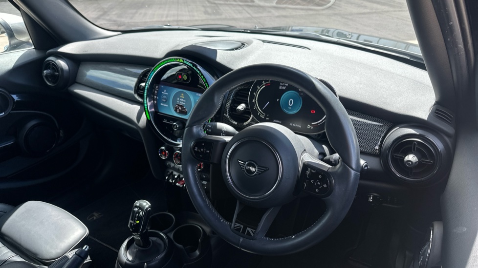 MINI Hatchback 1.5 Cooper Exclusive 5dr Auto Petrol Hatchback - Image 6