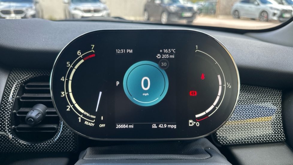 MINI Hatchback 1.5 Cooper Exclusive 5dr Auto Petrol Hatchback - Image 9