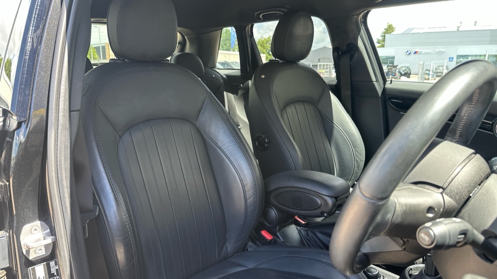 MINI Hatchback 1.5 Cooper Exclusive 5dr Auto Petrol Hatchback - Image 11