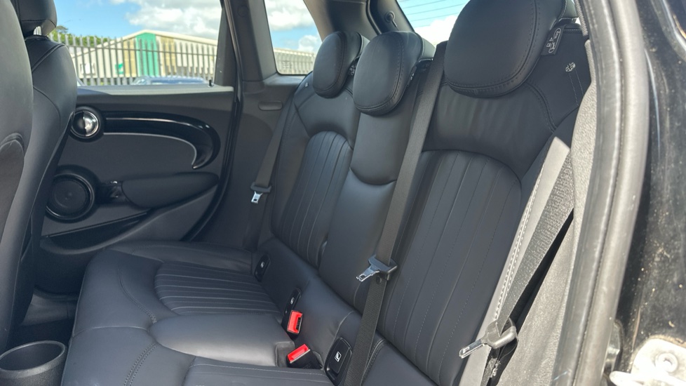 MINI Hatchback 1.5 Cooper Exclusive 5dr Auto Petrol Hatchback - Image 12