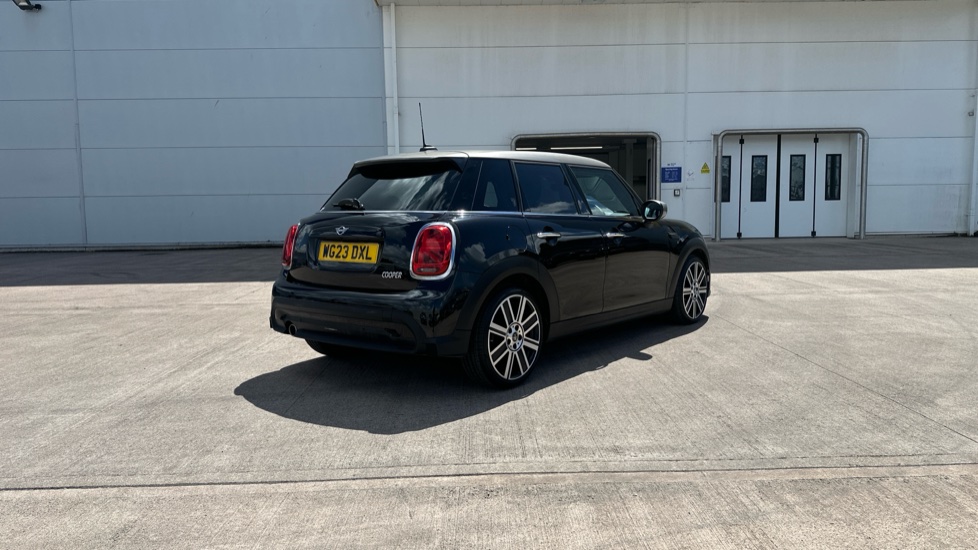 MINI Hatchback 1.5 Cooper Exclusive 5dr Auto Petrol Hatchback - Image 25