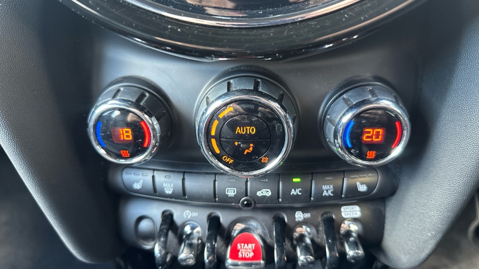 MINI Hatchback 1.5 Cooper Exclusive 5dr Auto Petrol Hatchback - Image 33