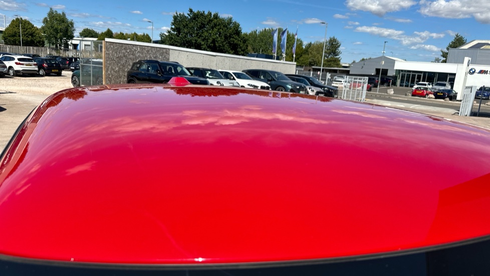 MINI Cooper 160kW SE Sport 54kWh 3dr Auto Electric Hatchback - Image 21