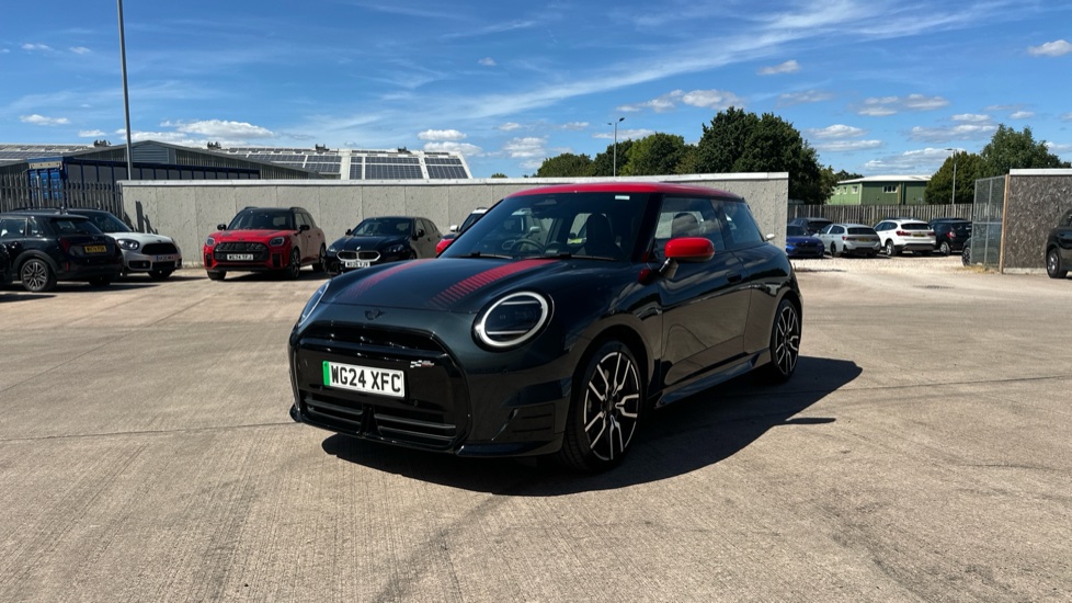 MINI Cooper 160kW SE Sport 54kWh 3dr Auto Electric Hatchback - Image 25