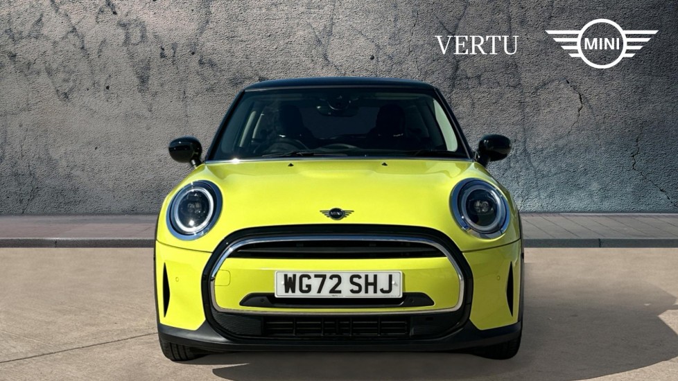 MINI Hatchback 1.5 Cooper Classic 3dr Auto [Comfort/Nav Pack] Petrol Hatchback - Image 16