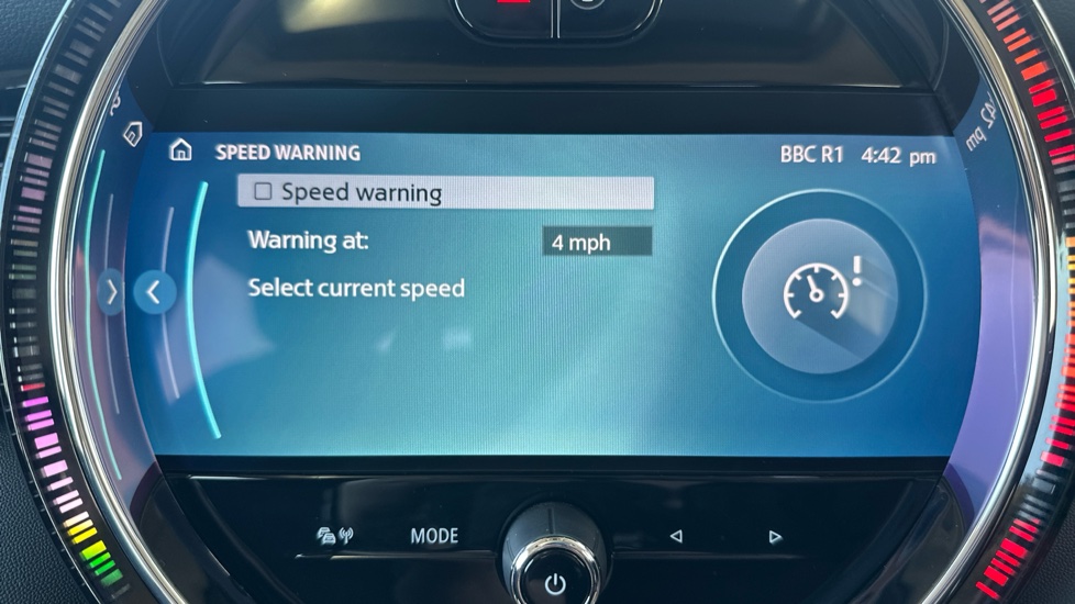 MINI Hatchback 1.5 Cooper Classic 3dr Auto [Comfort/Nav Pack] Petrol Hatchback - Image 44