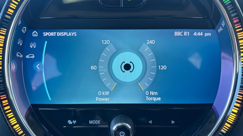 MINI Hatchback 1.5 Cooper Classic 3dr Auto [Comfort/Nav Pack] Petrol Hatchback - Image 55