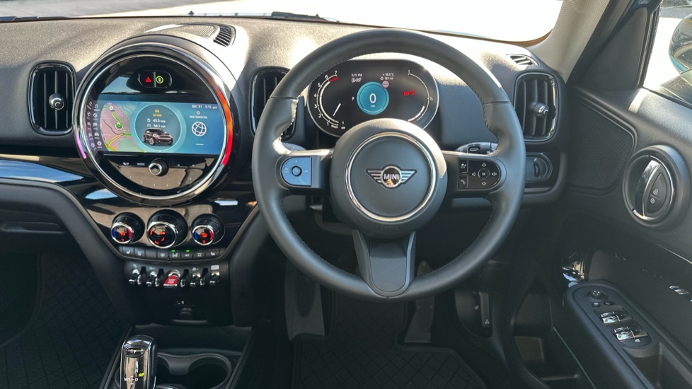 MINI Countryman 1.5 Cooper Classic Premium Plus 5dr Auto Petrol Hatchback - Image 5