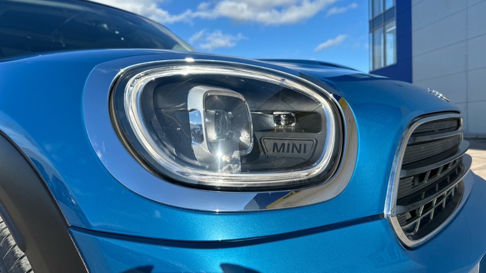 MINI Countryman 1.5 Cooper Classic Premium Plus 5dr Auto Petrol Hatchback - Image 23