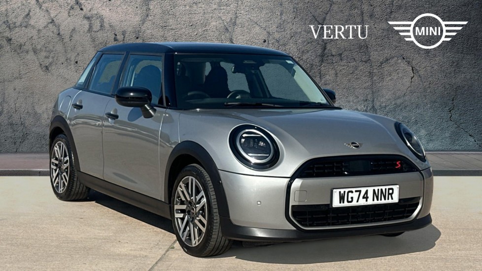 MINI Cooper 2.0 S Classic 5dr Auto Petrol Hatchback - Image 1