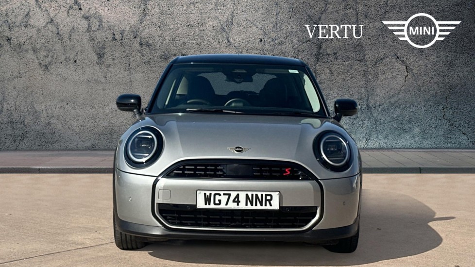 MINI Cooper 2.0 S Classic 5dr Auto Petrol Hatchback - Image 16