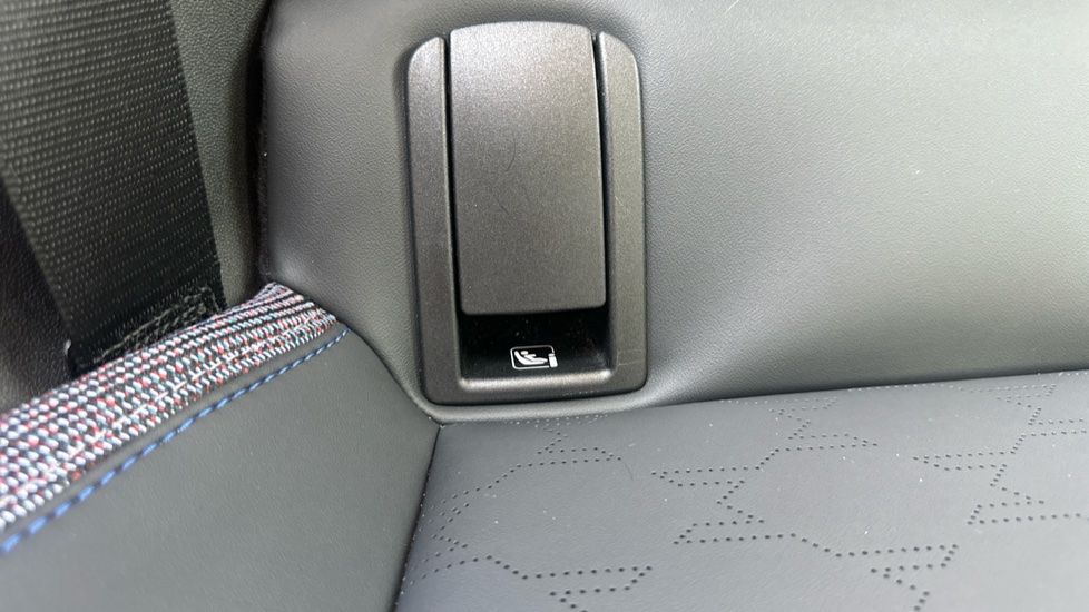 MINI Cooper 2.0 S Classic 5dr Auto Petrol Hatchback - Image 26