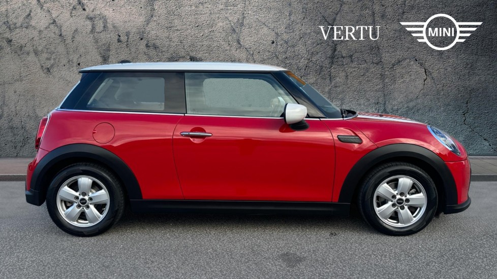 MINI Hatchback 1.5 Cooper Classic 3dr Petrol Hatchback - Image 3