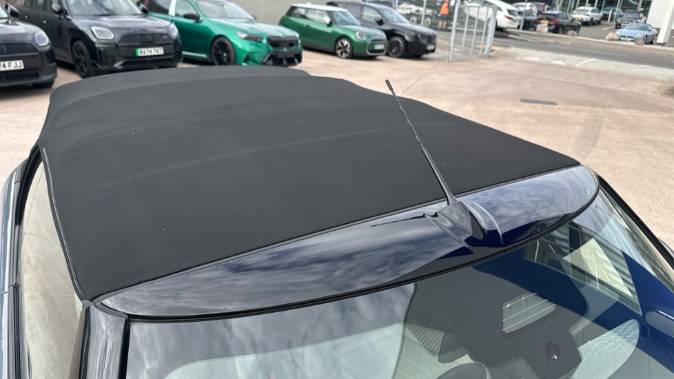 MINI Cooper 2.0 S Exclusive 2dr Auto Petrol Convertible - Image 21