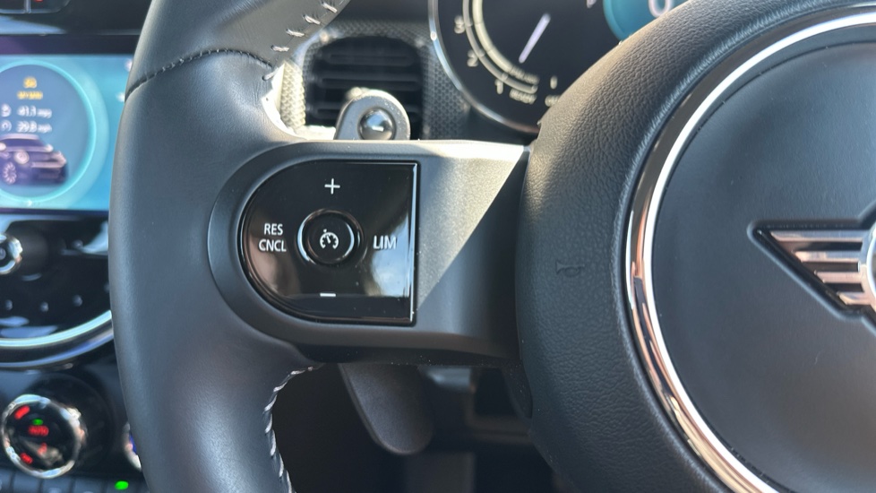 MINI Hatchback 2.0 Cooper S Exclusive 3dr Auto Petrol Hatchback - Image 17