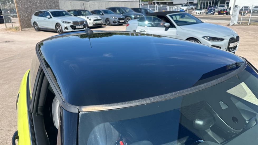MINI Hatchback 2.0 Cooper S Exclusive 3dr Auto Petrol Hatchback - Image 21