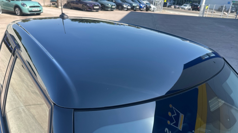 MINI Cooper 1.5 C Classic 5dr Auto Petrol Hatchback - Image 21