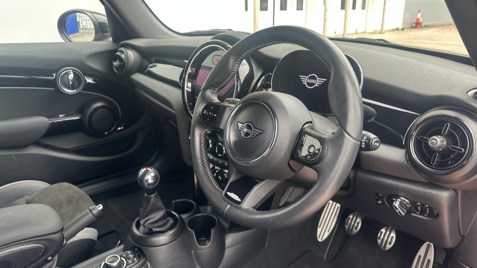 MINI Hatchback 1.5 Cooper Sport 5dr Petrol Hatchback - Image 6
