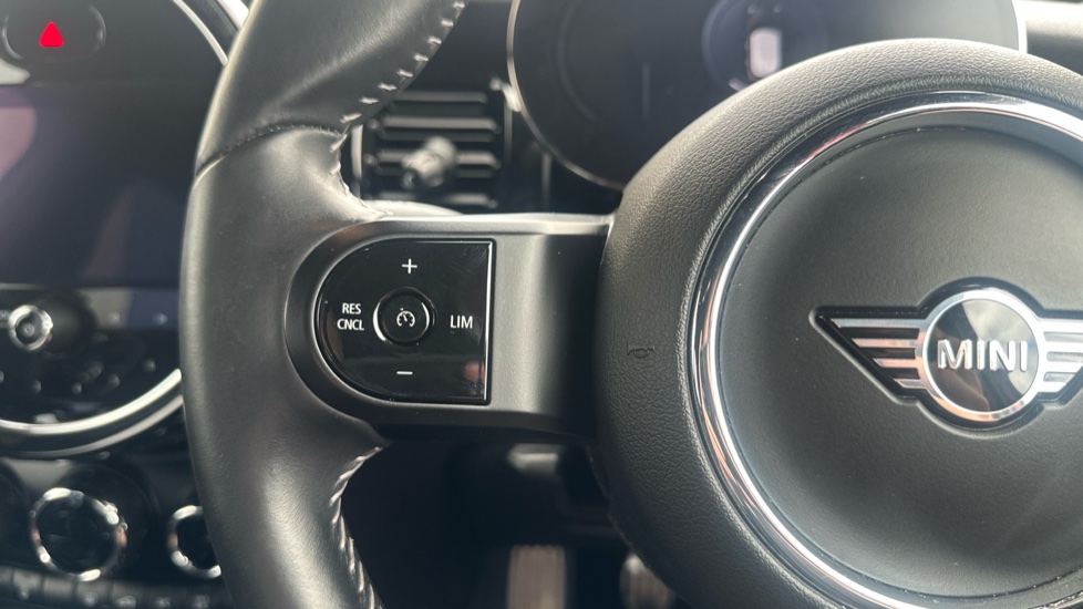 MINI Hatchback 1.5 Cooper Sport 5dr Petrol Hatchback - Image 17