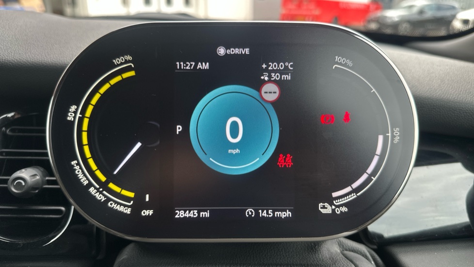 MINI Hatchback 135kW Cooper S Level 2 33kWh 3dr Auto Electric Hatchback - Image 9