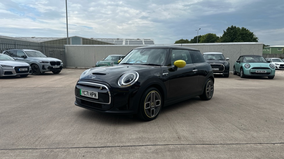 MINI Hatchback 135kW Cooper S Level 2 33kWh 3dr Auto Electric Hatchback - Image 24