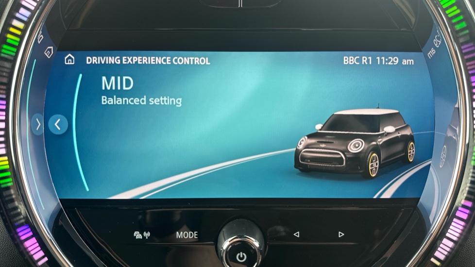 MINI Hatchback 135kW Cooper S Level 2 33kWh 3dr Auto Electric Hatchback - Image 46