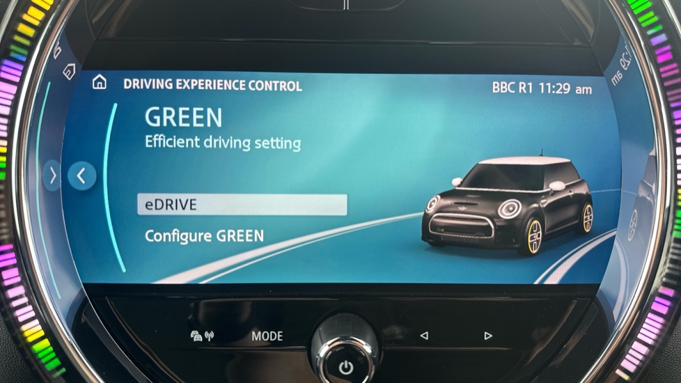 MINI Hatchback 135kW Cooper S Level 2 33kWh 3dr Auto Electric Hatchback - Image 47