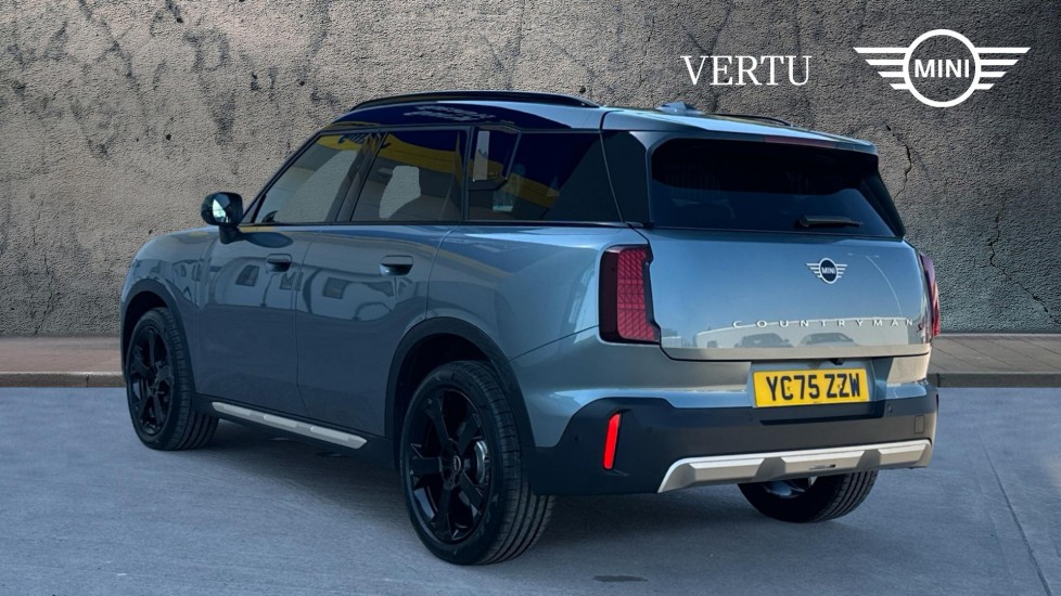 MINI Countryman 2.0 S Exclusive ALL4 5dr Auto Petrol Hatchback - Image 2