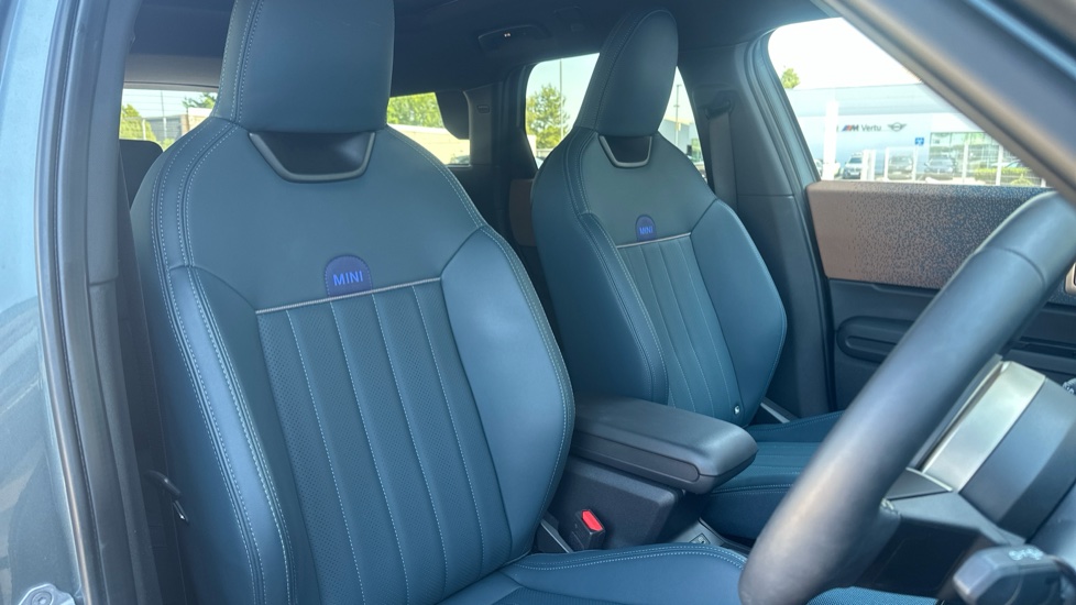 MINI Countryman 2.0 S Exclusive ALL4 5dr Auto Petrol Hatchback - Image 11