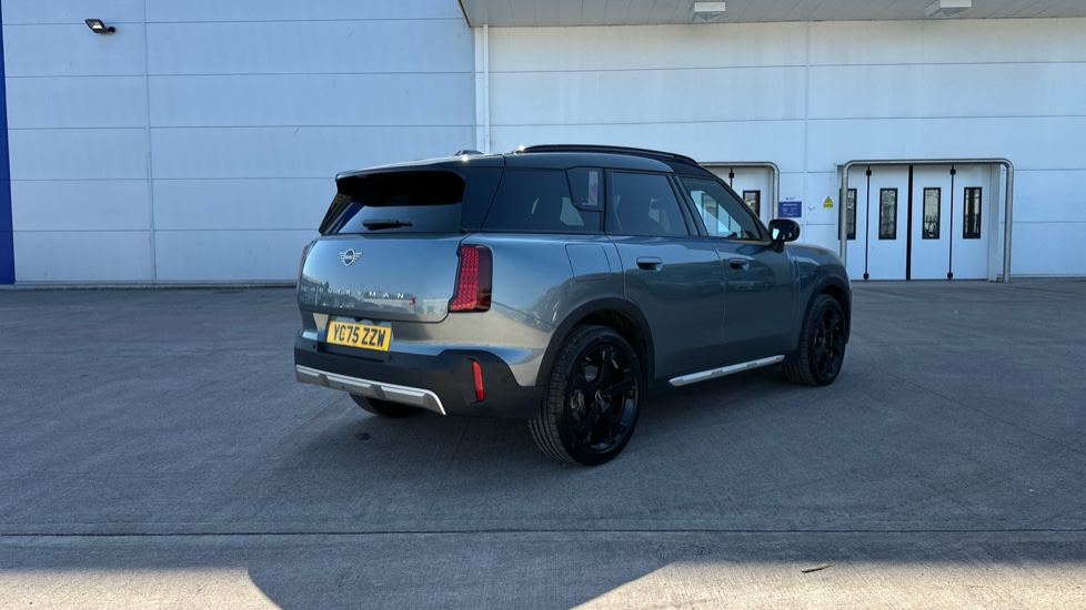 MINI Countryman 2.0 S Exclusive ALL4 5dr Auto Petrol Hatchback - Image 25