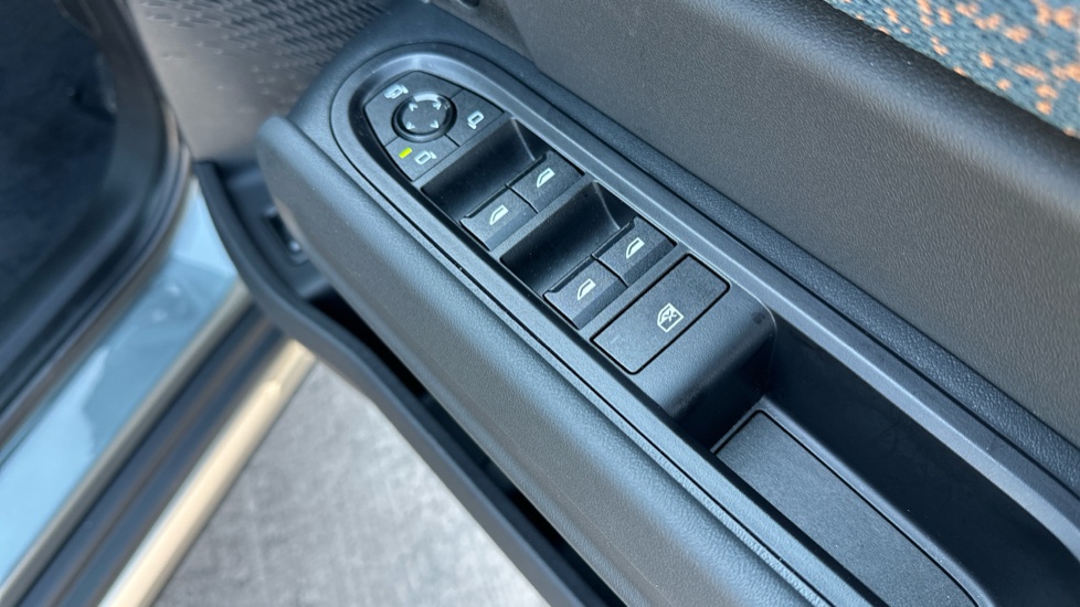 MINI Countryman 2.0 S Exclusive ALL4 5dr Auto Petrol Hatchback - Image 31