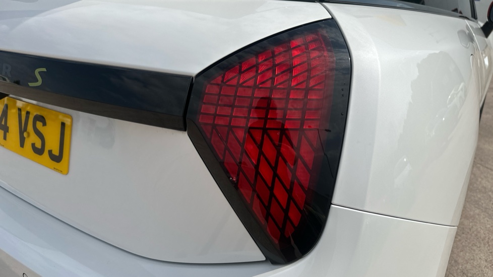 MINI Cooper 160kW SE Sport [Level 3] 54kWh 3dr Auto Electric Hatchback - Image 22
