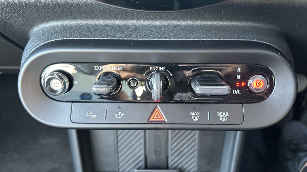 MINI Cooper 1.5 C Classic 5dr Auto Petrol Hatchback - Image 10